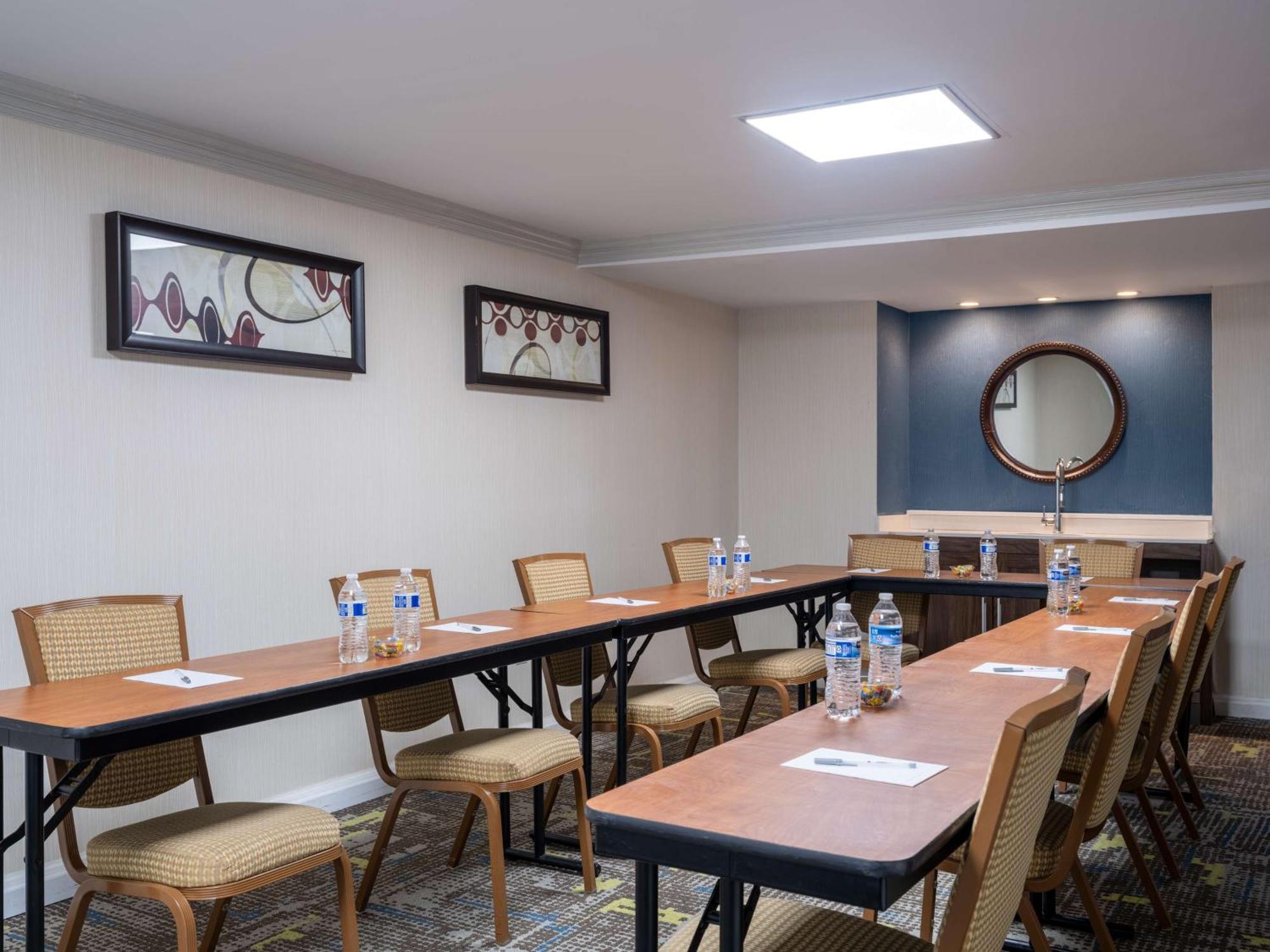 Hotel Hampton Atlanta-peachtree Corners/norcross 3*